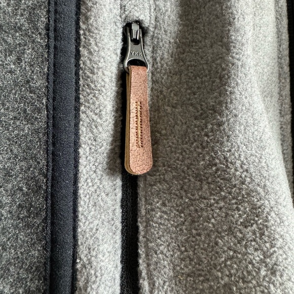 BRAND NEW* M Women's Pieced Fleece Full-Zip, Heather Grey - Picture 8 of 12